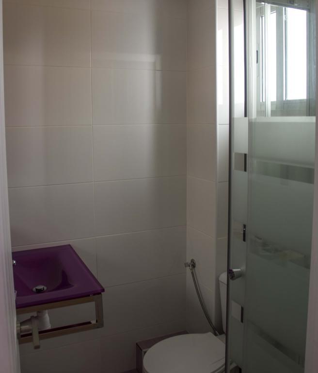Colors Rooms Valencia Room photo