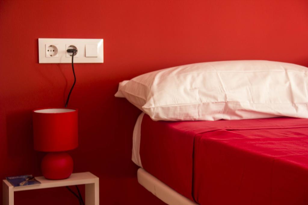 Colors Rooms Valencia Room photo
